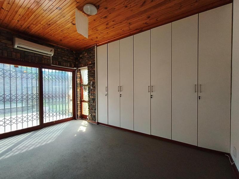 5 Bedroom Property for Sale in Oatlands North Eastern Cape